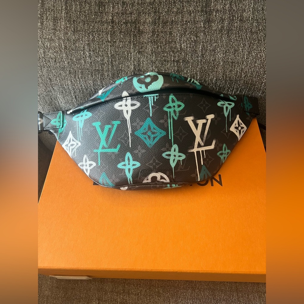 Louis Vuitton Eclipse Canvas Green Graffiti Bumbag - 100% Authentic